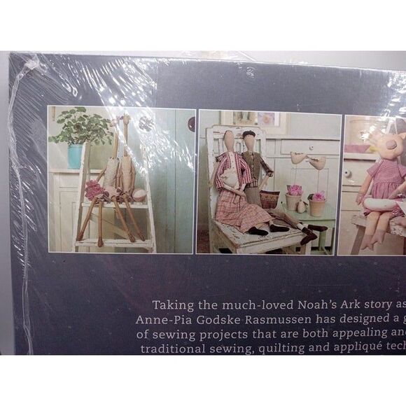 Noah's Ark: Sewing, Quilting & Applique, For You & Your Home Rasmussen Hardcover - Picture 6 of 9